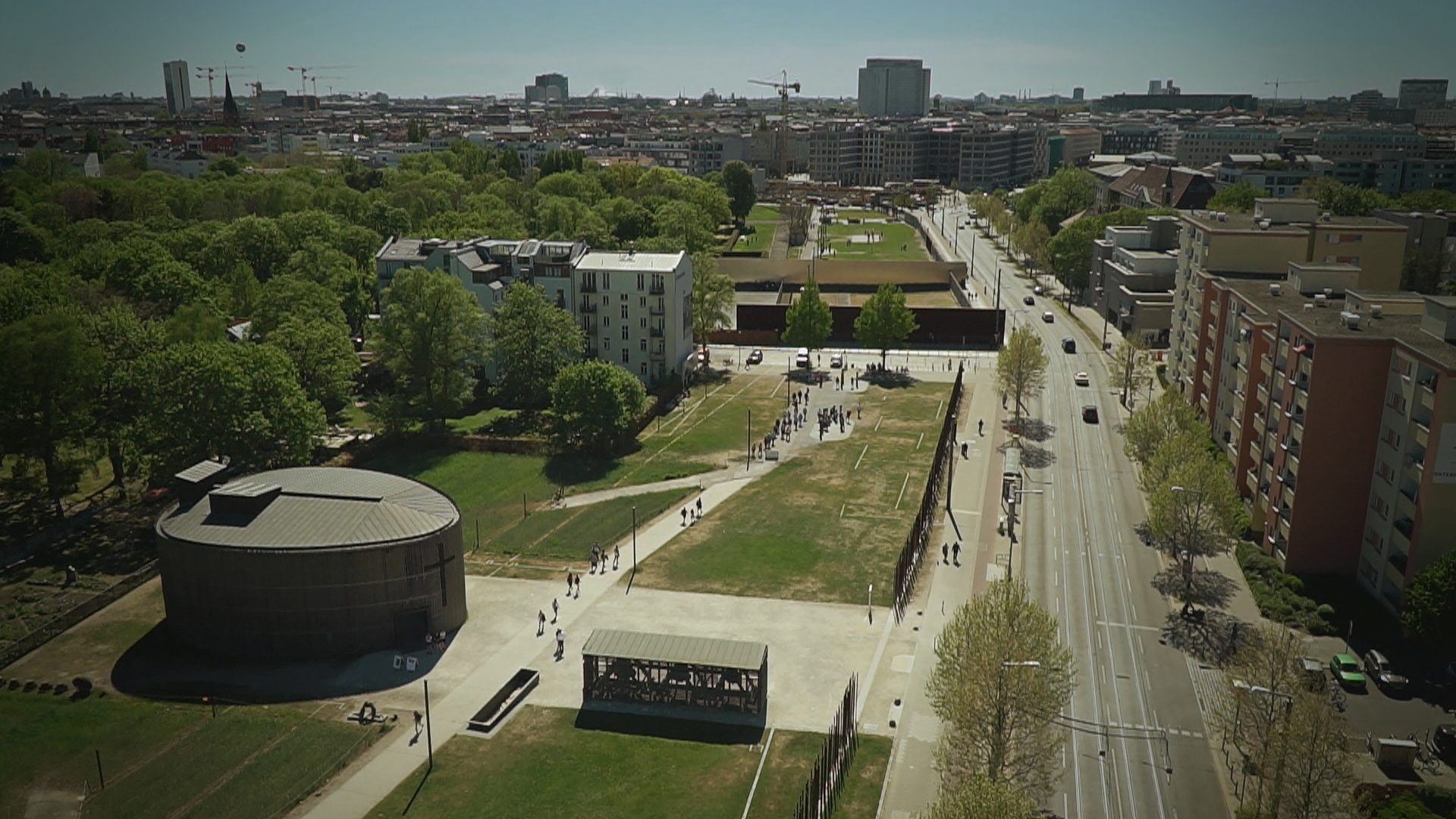 Geheimnisvolle Orte Die Bernauer Straße Brennpunkt Berliner Mauer