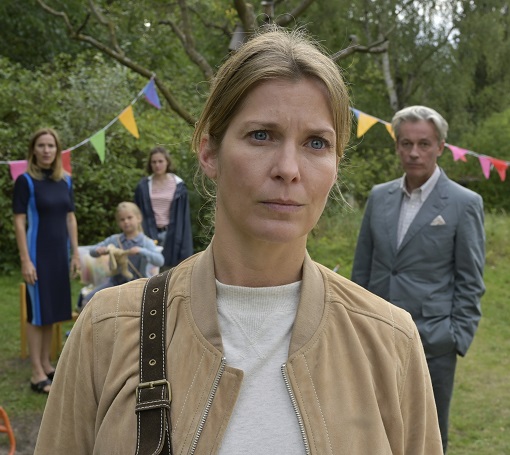 Nächste Ausfahrt Glück Online Ansehen Nächste Ausfahrt Glück 1: Juris Rückkehr / Beste Freundinnen